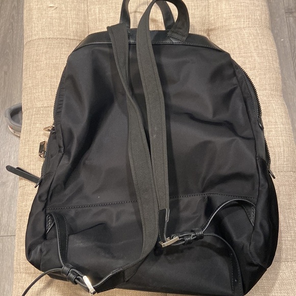 Kate Spade Large Beautiful Black Backpack Adjustable Straps multiple pockets